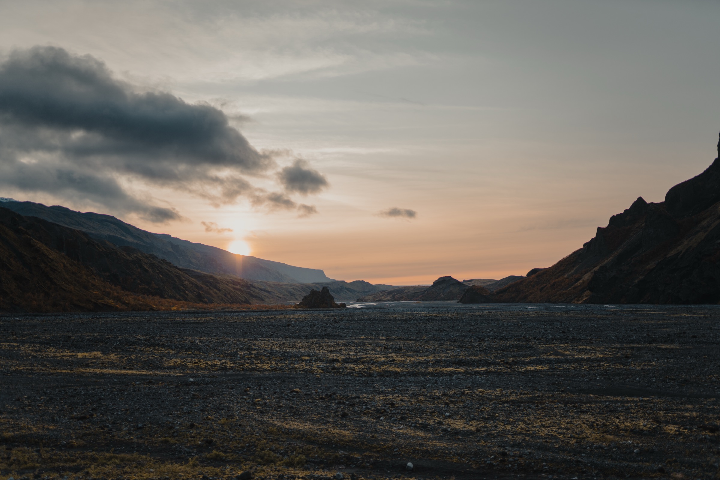 Un horizonte abierto al amanecer